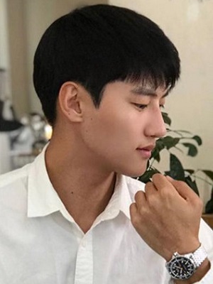 男生秋季剪什么短发好看 2021男生秋季发型推荐 男生秋季剪什么短发好看 2021男生秋季发型推荐