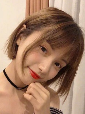 超显气质、又好看的短发  短发这样打理减龄还很瘦脸