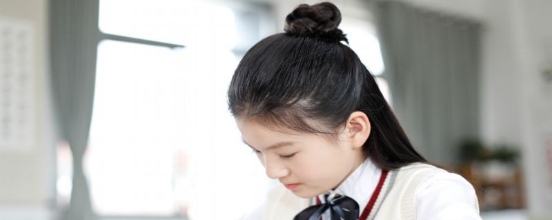 小个子适合什么发型 小个子适合的发色有哪些 