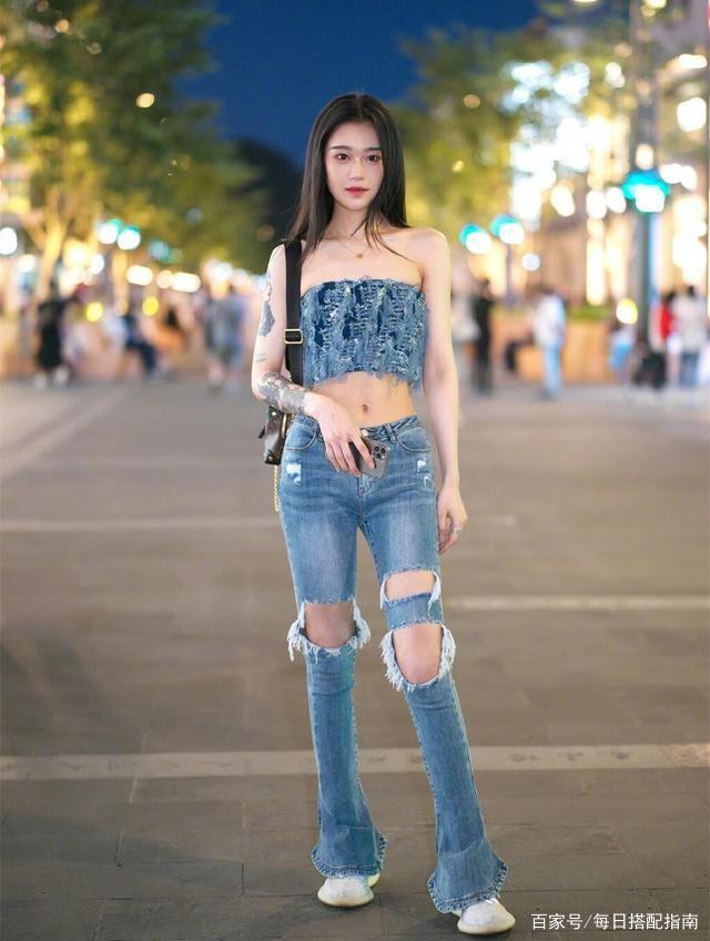 入秋后别老穿阔腿裤，今年的“裤王”长这样，时髦百搭又显瘦！