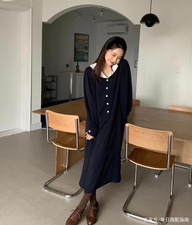 秋天如何穿好一条“连衣裙”？从款式到搭配，教你穿出优雅高级范！