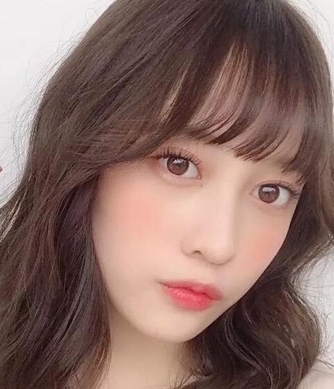 女生刘海样式大全2022,你和女神只差了一个刘海