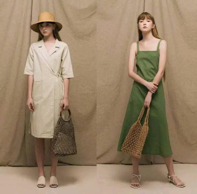 女生极简风穿搭