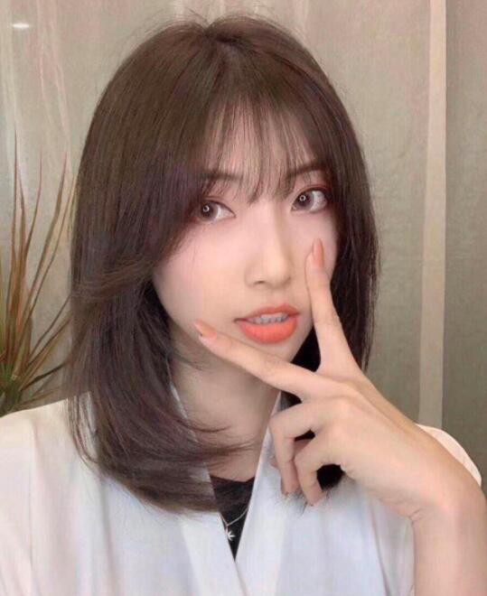 好看的锁骨发型2022,不迈出这一步你都不知道自己有多美