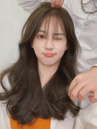 女生中长发烫发推荐、不用打理烫发女生