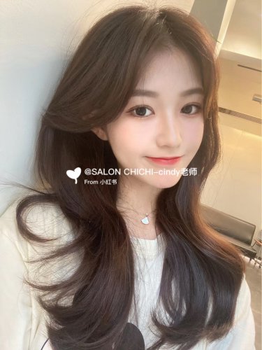 韩式浪漫卷发气垫烫 女生中长发推荐
