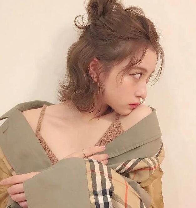 2022最洋气的减龄发型,最流行的锁骨发型爆红