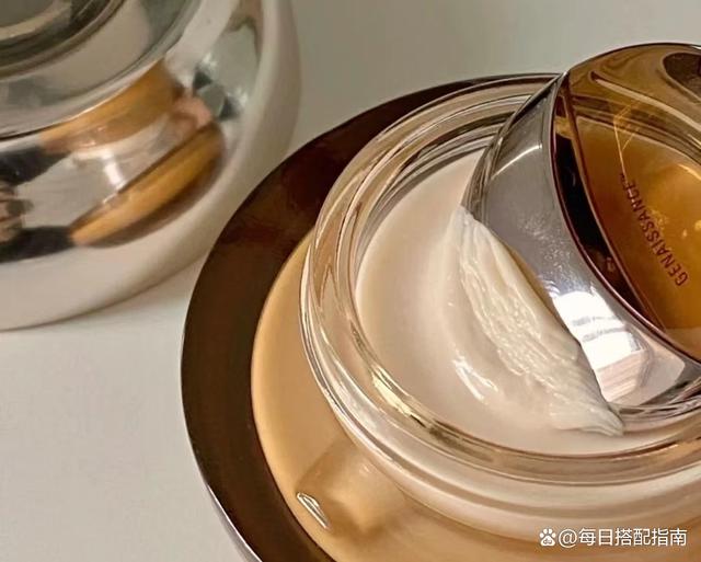 那些风很大的“贵妇面霜”真的好用吗？从成分到功效深度分析！