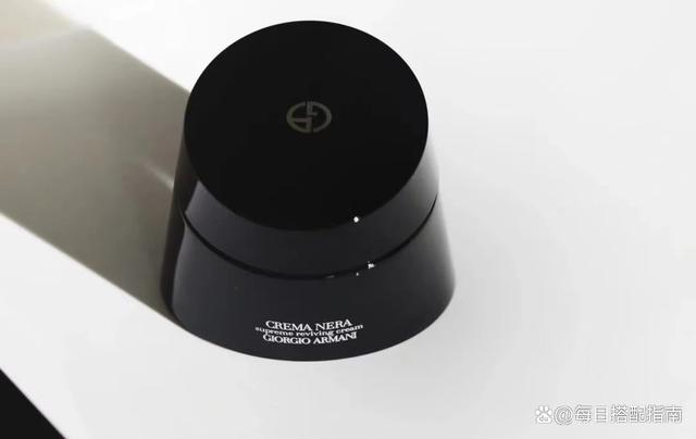 那些风很大的“贵妇面霜”真的好用吗？从成分到功效深度分析！