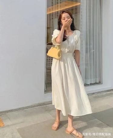 今夏大火的“泡泡袖”，怎么穿才好看？教你几招