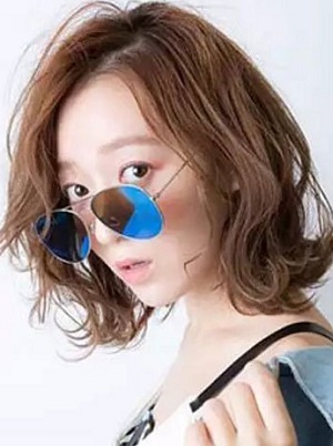 瘦脸短发发型有哪些  外翻短发修颜瘦脸发型