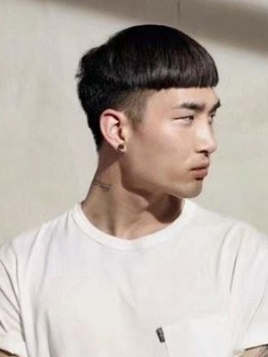 超帅的男生锅盖头发型  让你迅速变时髦潮流