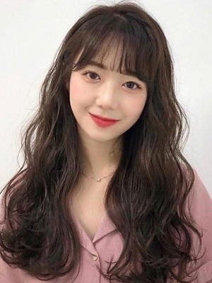 冬天女生留什么发型好看 2022冬季最流行的发型女