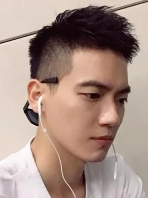 男士流行短发发型  清爽时尚的发型才最时尚夏天