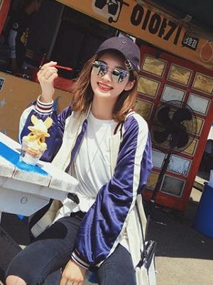 女生中长发发型  2022流行发型女图片