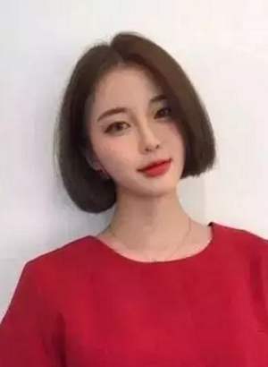 2022最流行短发发型女  减龄短发图片女2022最新款