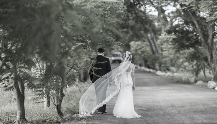 婚纱是男方买还是女方买 结婚婚纱是男方买还是女方买 