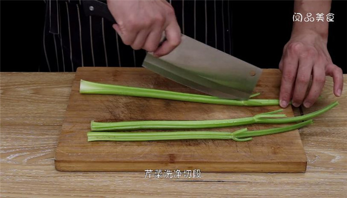 干锅猪大肠怎么做 干锅猪大肠做法是什么 