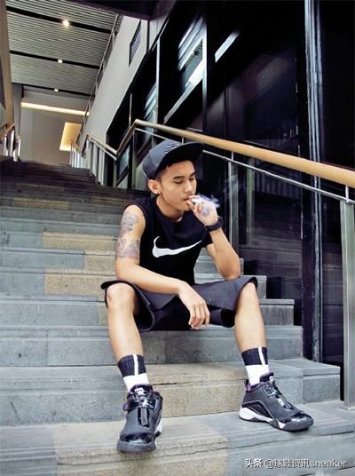 什么裤子配高帮鞋好看男(高帮运动鞋配什么裤子)