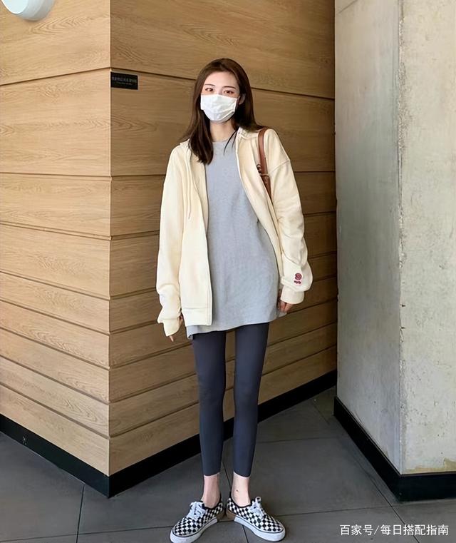 “学生党”也要精致！春季有这3件单品就够了，上身既省钱又时髦