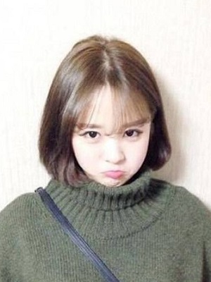 空气刘海韩式女生发型  时尚发型超级百搭