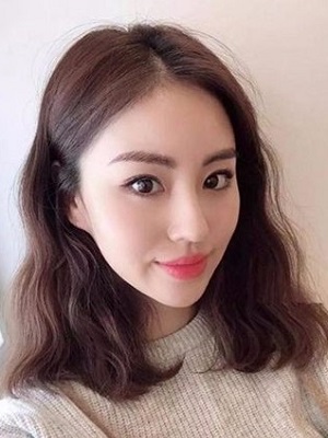 2022年最流行的发型有哪些  中长发图片女2022最新款