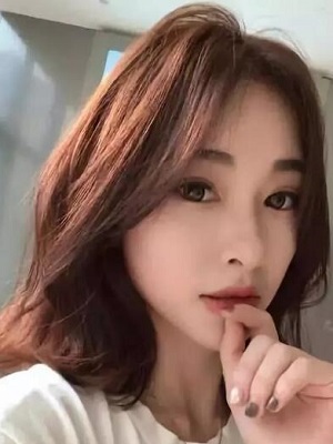 半长不短的头发造型  过渡期时髦发型范本