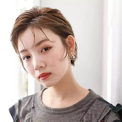 女生日常短发发型 女生生活短发造型
