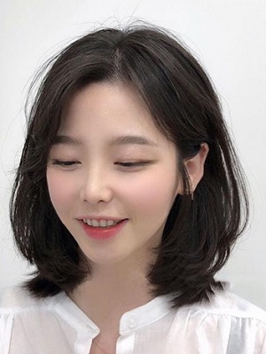 圆脸的锁骨发型推荐  2022最流行的锁骨短发大全