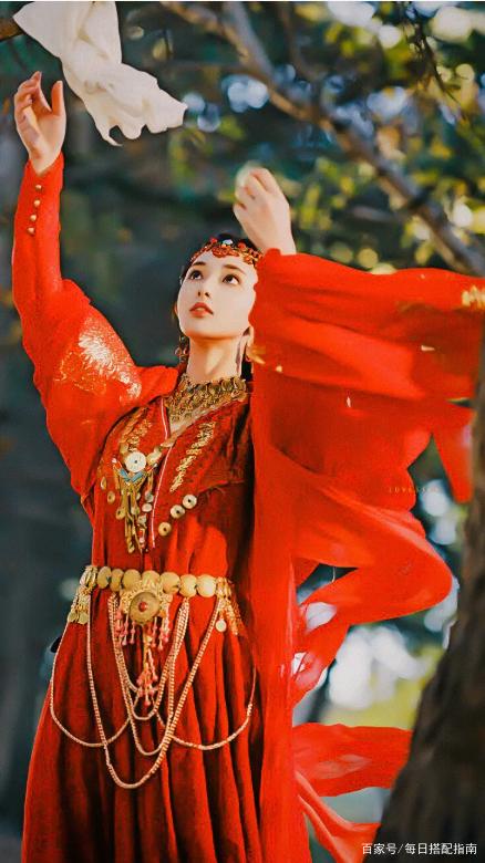 《东宫》里的大美人，颜值、演技都在线的彭小苒为什么在娱乐圈里消失匿迹呢
