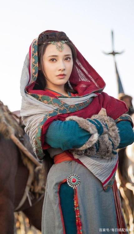 《东宫》里的大美人，颜值、演技都在线的彭小苒为什么在娱乐圈里消失匿迹呢