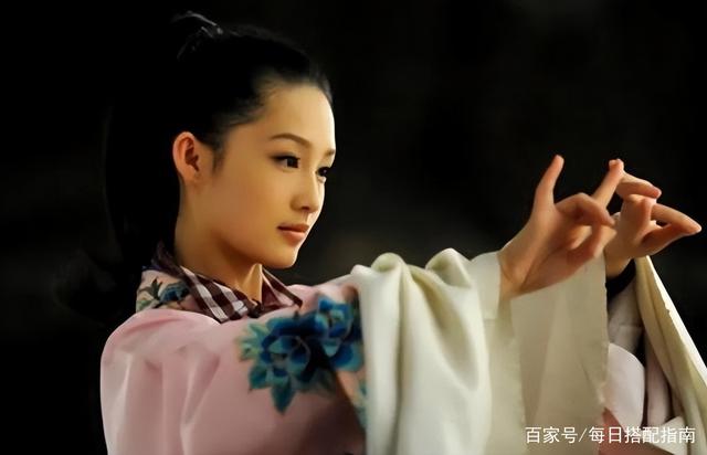 讲真，李沁从“闺门旦”变成女演员，真的有些可惜了！
