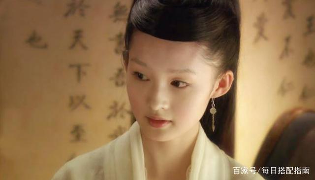 讲真，李沁从“闺门旦”变成女演员，真的有些可惜了！