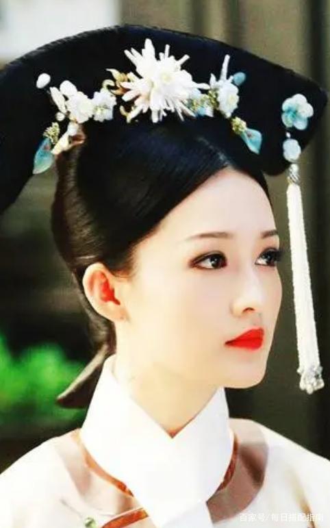 讲真，李沁从“闺门旦”变成女演员，真的有些可惜了！