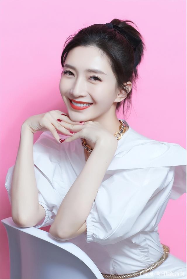 26岁出道的江疏影，演了那么多影视剧，为什么始终是戏红人不红