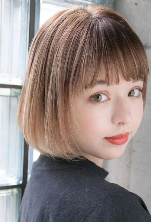 日系bob头耍出女生可爱度 亮眼有气场的女生短发打造