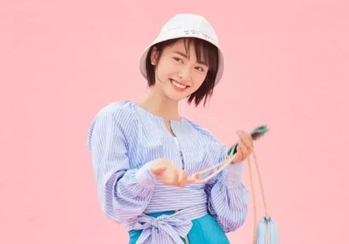 矮个子女明星剪短发发型图片 是不是脸好看剪啥短发都好看