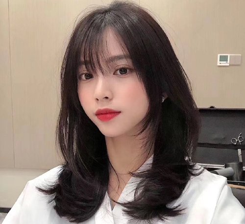 三十多岁方脸女人有什么好看的发型 适合方脸的发型原来还能减龄