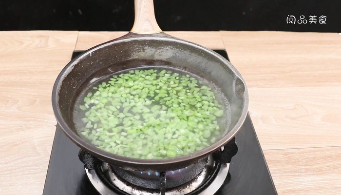 芹菜饺子的做法 芹菜饺子怎么做好吃 