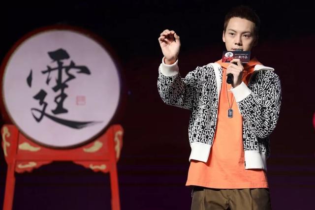 同样是基本款，为何别人穿得更出众？可以学学陈伟霆