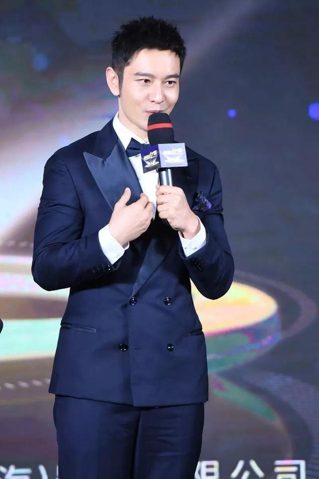 42岁黄晓明热衷这4款发型，演绎不同帅气风格！