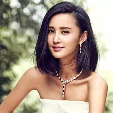 刘海齐脖直发发型图片 齐脖子的直发造型