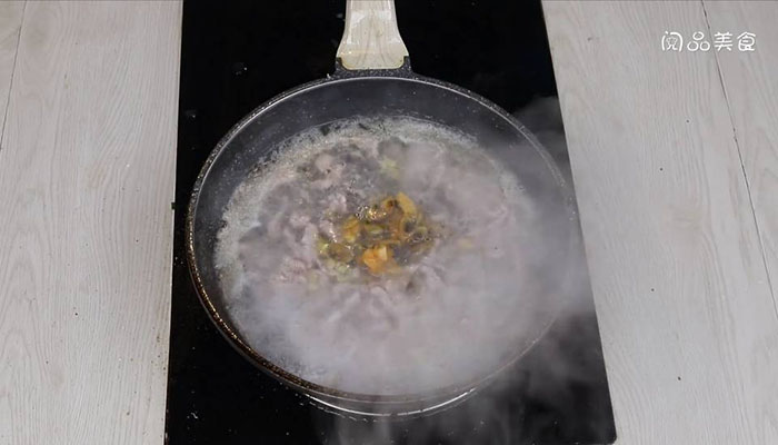 皮蛋瘦肉羹 皮蛋瘦肉羹的做法步骤 