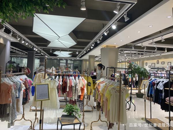 你的服装店为什么会走下坡路呢？