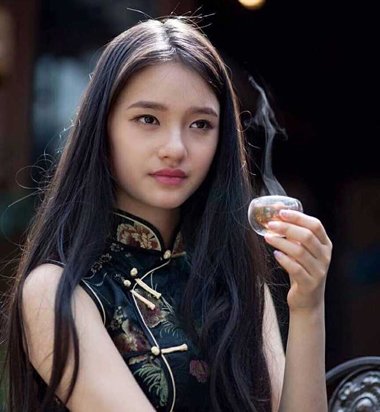 黑茶色得染两遍吗? 一遍去黑色素再一遍才是染色?
