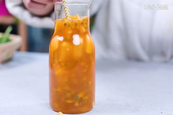百香果泡水的正确方法 百香果泡水 