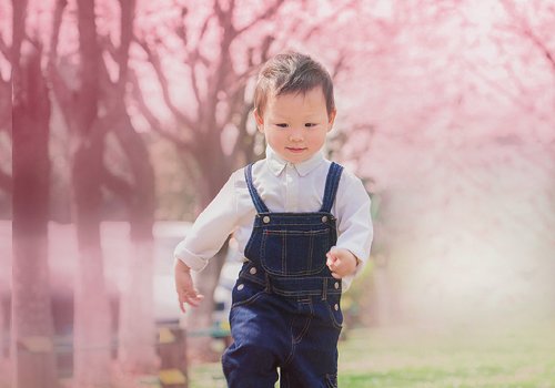 一周岁男宝宝发型不止寸头平头 男幼童头发短且少也能弄百变发型