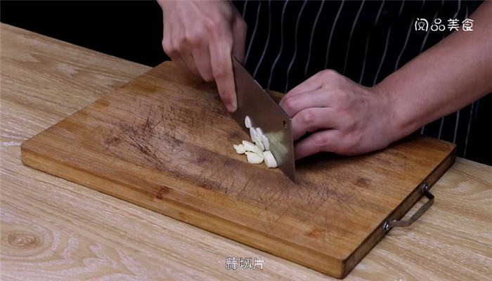 生蚝鱼肚炖豆腐怎么做 生蚝鱼肚炖豆腐的做法是什么 