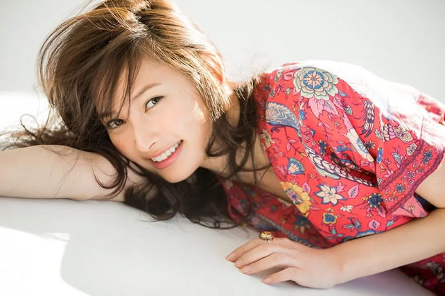 日本美女明星前10名 漂亮且个个惊艳你认识几个？