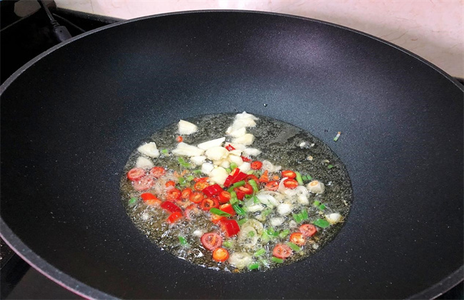 好吃的大盘鸡怎么做 